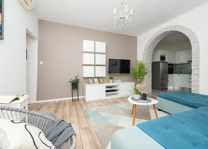 Luxury Nadalina Sea View