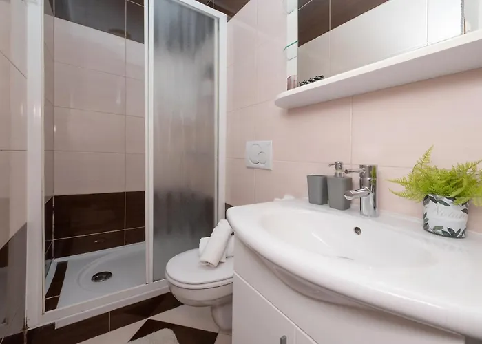 Luxury Nadalina Sea View