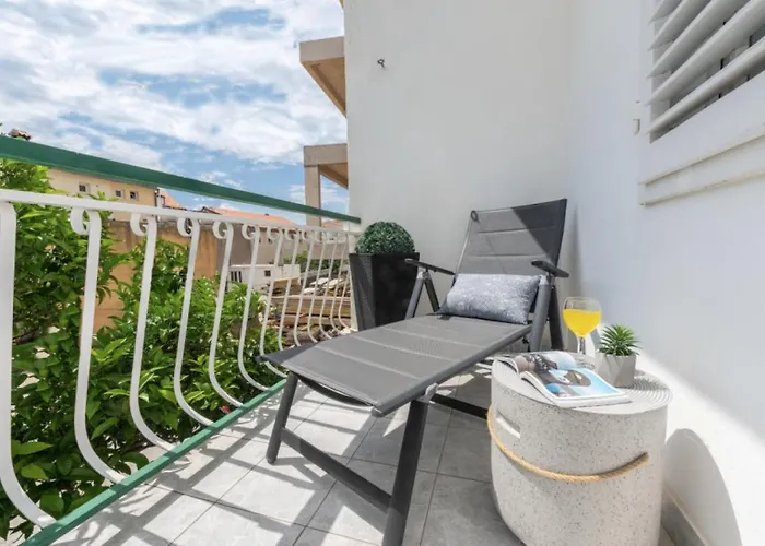 Luxury Nadalina Sea View Daire *