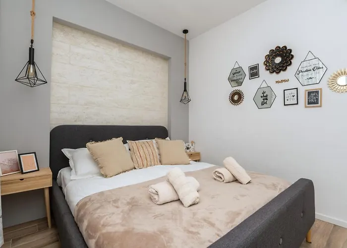 Daire Luxury Nadalina Sea View