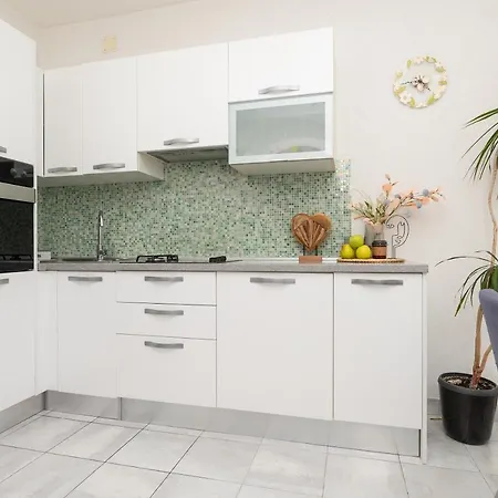 Luxury Nadalina Sea View 马卡尔斯卡