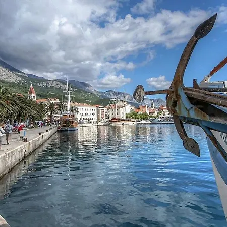 Luxury Nadalina Sea View Apartment *