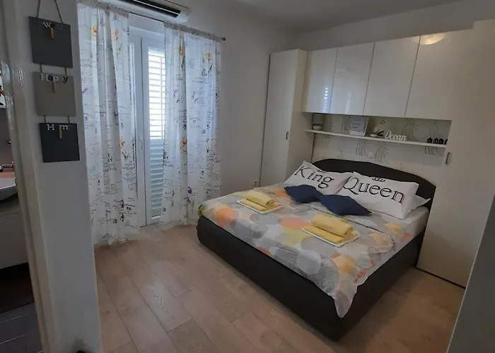 Luxury Nadalina Sea View 아파트 마카르스카