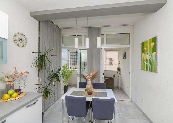 Luxury Nadalina Sea View Apartman *